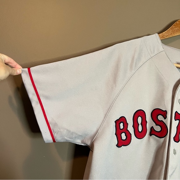 Russel athletics Boston Red Sox jersey - Picture 7 of 9